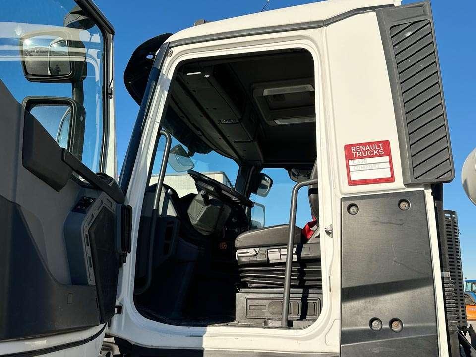 Renault C430 8x4 Foto 15