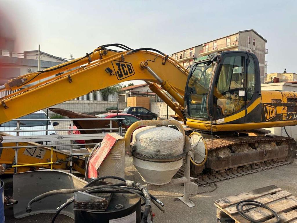Volvo EC220ENL Foto 1