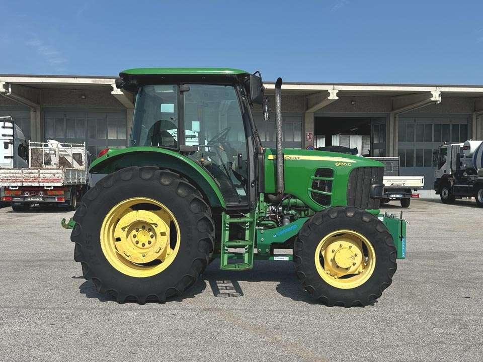 John Deere 6100D Foto 19