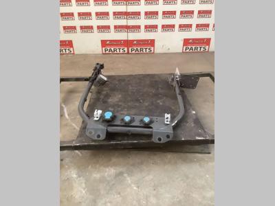 Supporto luci para Volvo FH16 550 6x4 vendida por Massucco T. Srl Area Ricambi