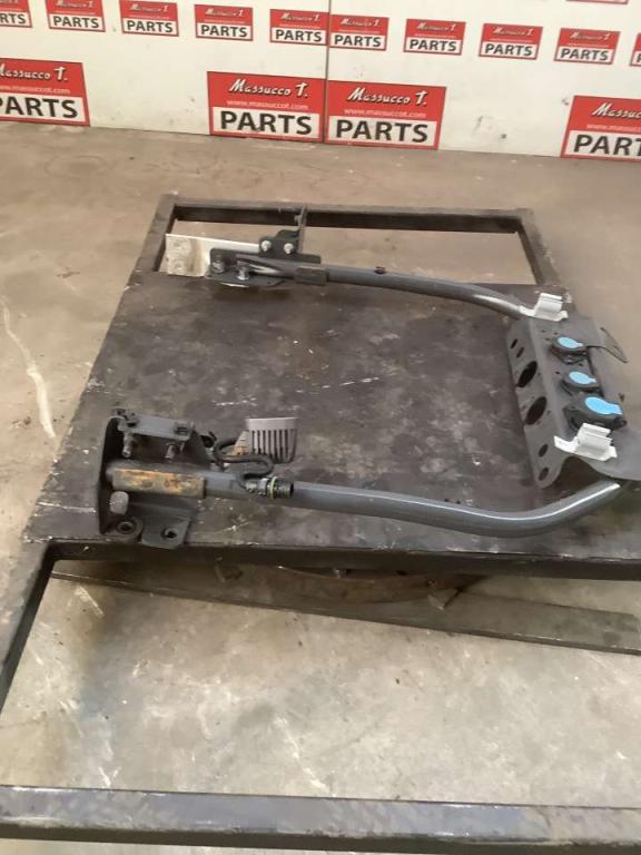 Supporto luci para Volvo FH16 550 6x4 Foto 2
