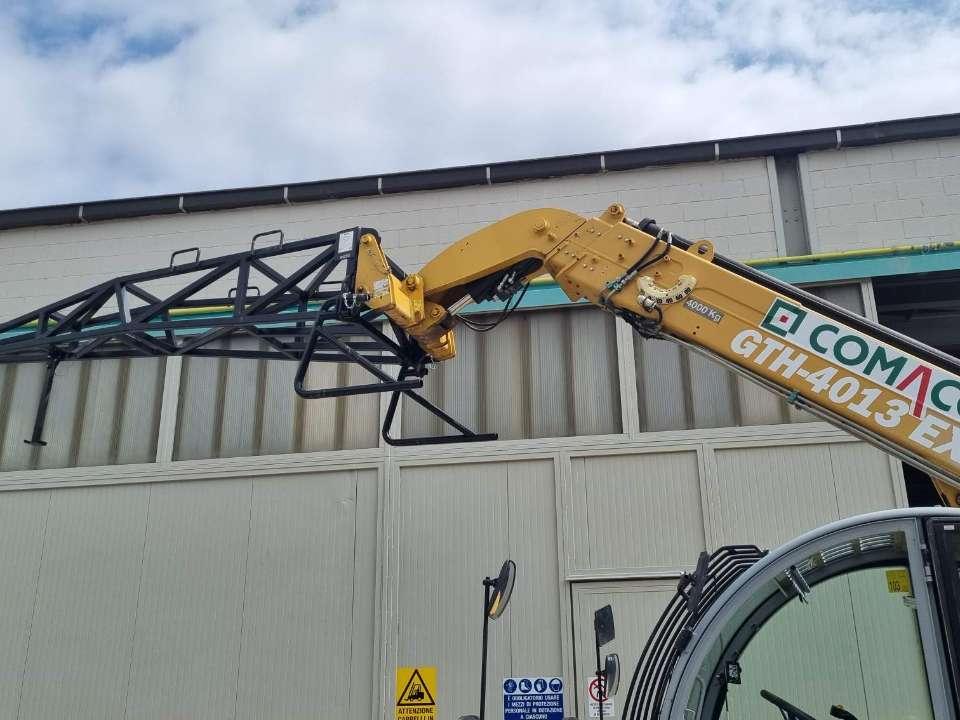 Terex - Genie Grúa autocargante Foto 2