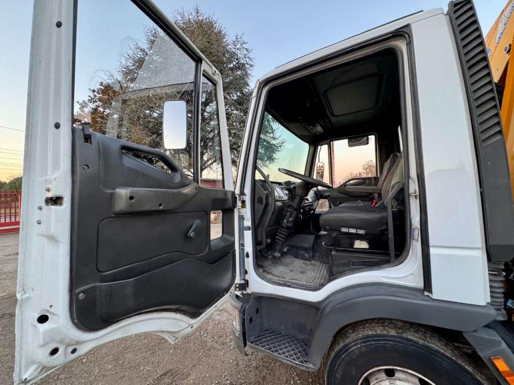 Iveco Eurocargo 100E18K Foto 6