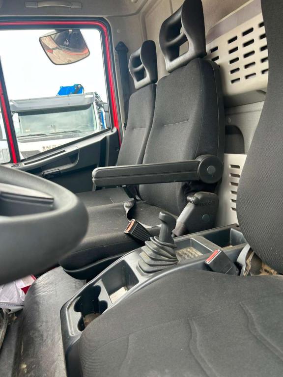 Iveco EUROCARGO 80-190 Foto 29
