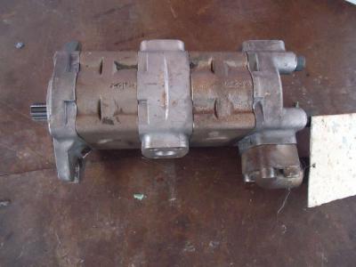 Bomba hidráulica de transmisión para Fiat Kobelco W270 - CODICE 76049140 vendida por OLM 90 Srl