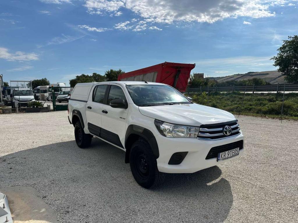 Toyota HILUX 2.4 4X4 MANUALE Foto 4
