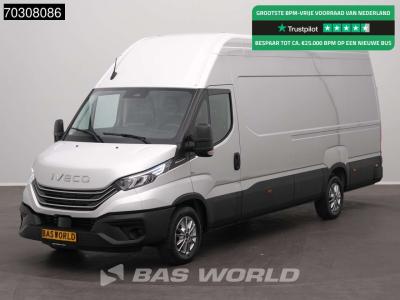 Iveco Daily 35S21 3.0L Automaat L3H3 210PK ACC LED Airco Camera Parkeersensoren CarPlay Stoelverwarming L vendida por BAS World B.V.