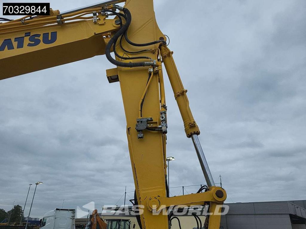 Komatsu HB215 LC -2 Foto 12