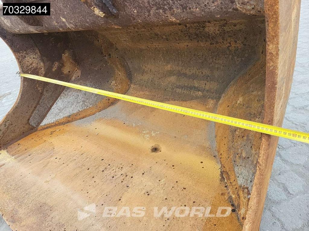 Komatsu HB215 LC -2 Foto 19