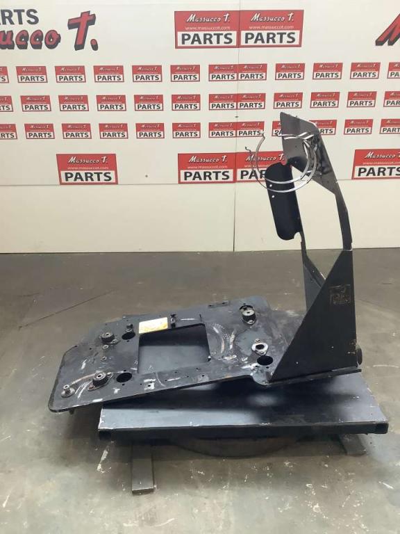 Soporte motor para JLG LIFT 450 AJ Foto 1