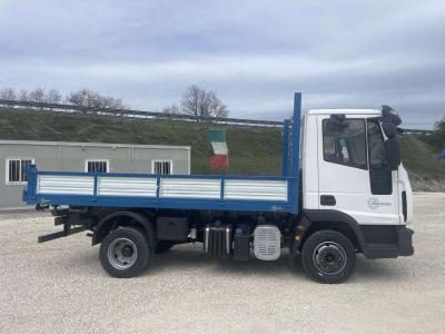 Iveco 75 E 18 vendida por Zeta Macchine Srl