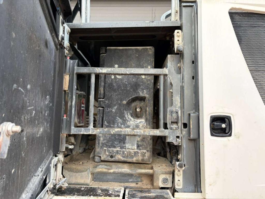 Liebherr R950 SHD (R945 / R946) Foto 26