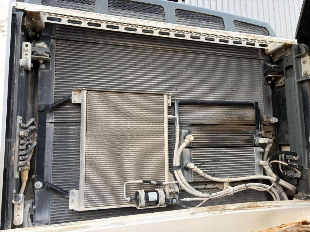 Liebherr R950 SHD (R945 / R946) Foto 27
