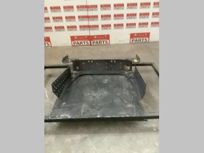Traversa posteriore telaio para Volvo FH16 550 vendida por Massucco T. Srl Area Ricambi