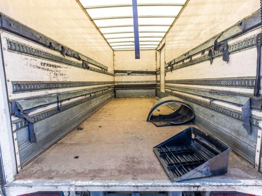 Renault D19.320 DXI+DHOLLANDIA 2T. Foto 10
