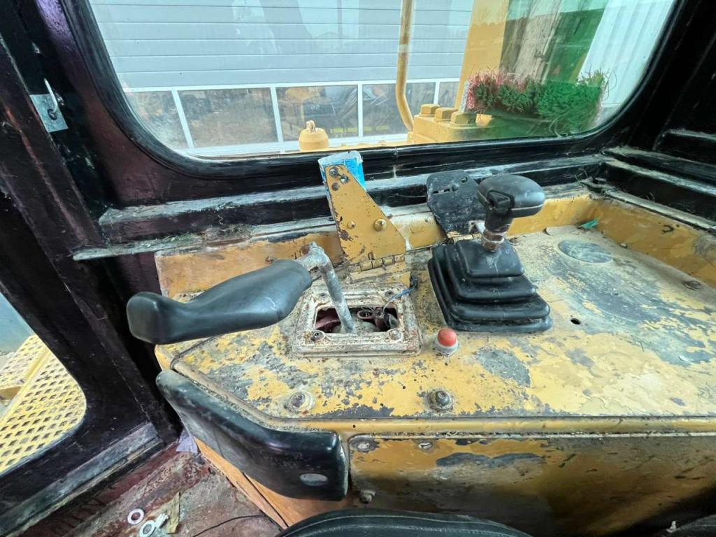Caterpillar D8R - Single shank ripper Foto 17