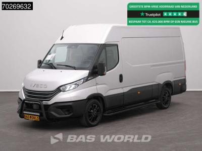 Iveco Daily 35S21 210PK 3.0L Automaat 2025 Black Edition model L3H2 ACC LED Tacho CarPlay Velgen Camera 1 vendida por BAS World B.V.