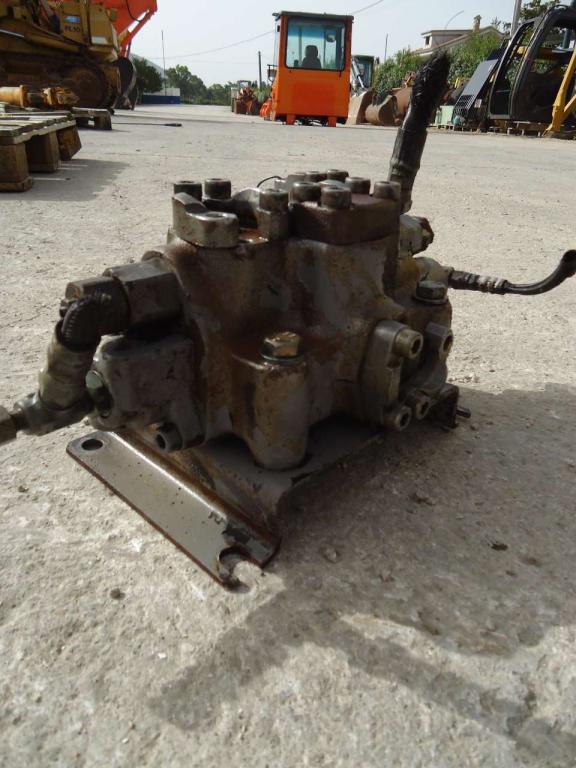 Válvula para sistema hidráulico martillo para Hitachi ZAXIS ZX210-3 Foto 1