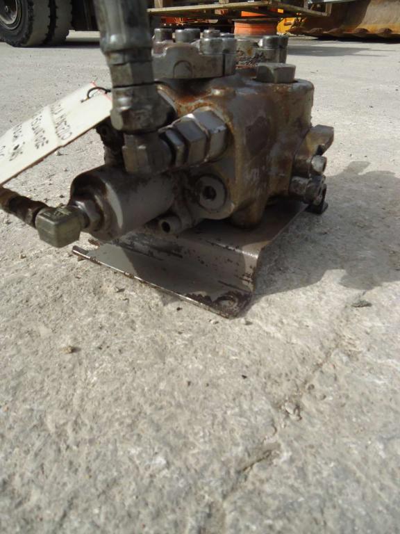 Válvula para sistema hidráulico martillo para Hitachi ZAXIS ZX210-3 Foto 2