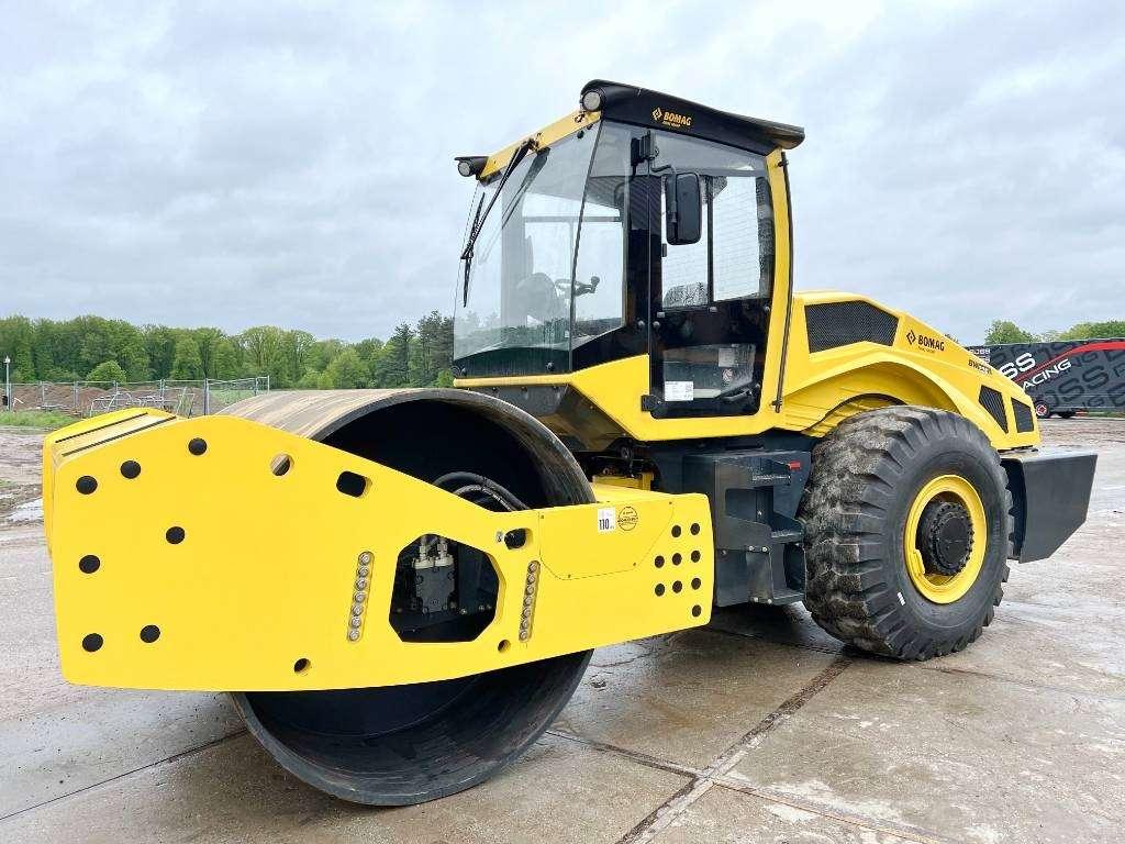 Bomag BW226-5CL - New / Unused Foto 2
