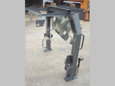 Soporte para radiador para Hitachi ZW310 vendida por OLM 90 Srl