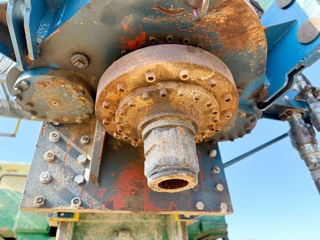 Hitachi KH150GLS-2 - 30.3m Drill / Powerpack / Hydr Tracks Foto 14