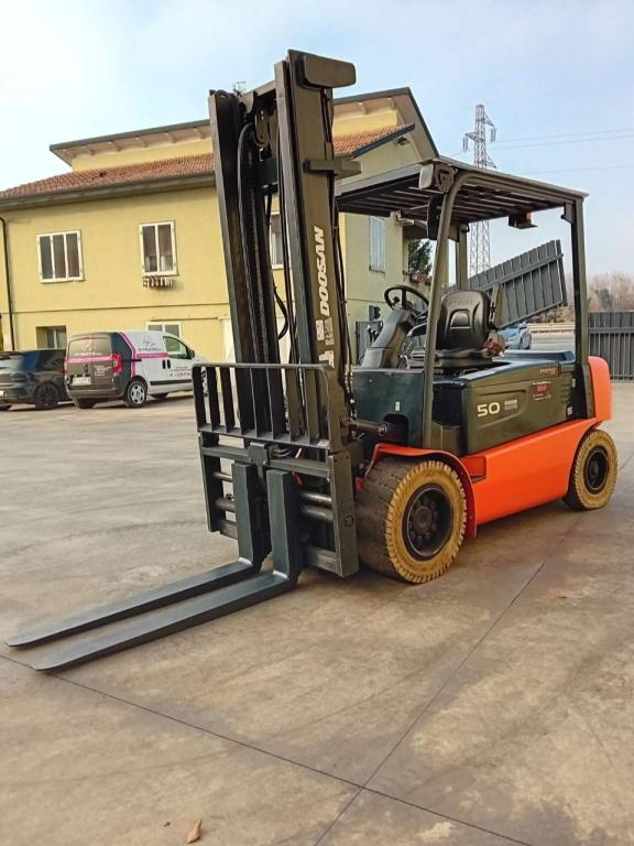 Doosan B50X-5 Foto 1