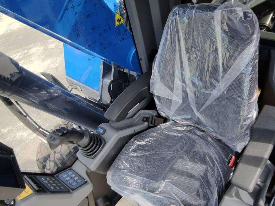 Fuchs MHL 320 Foto 6