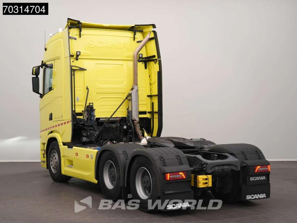 Scania S590 6X4 Full-Air Retarder 2xTanks Big-Axle Standklima Leder Navi Foto 2