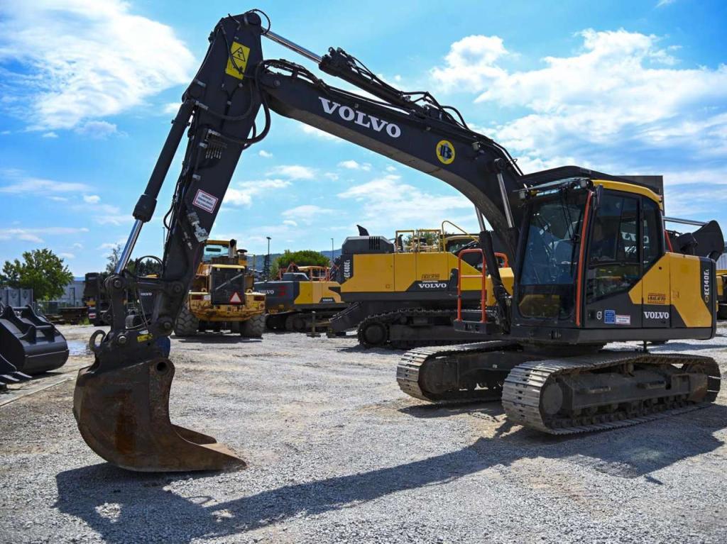 Volvo EC 140 EL Foto 1