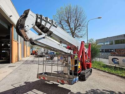 Palazzani XTJ 32 vendida por Centro Elevatori Srl