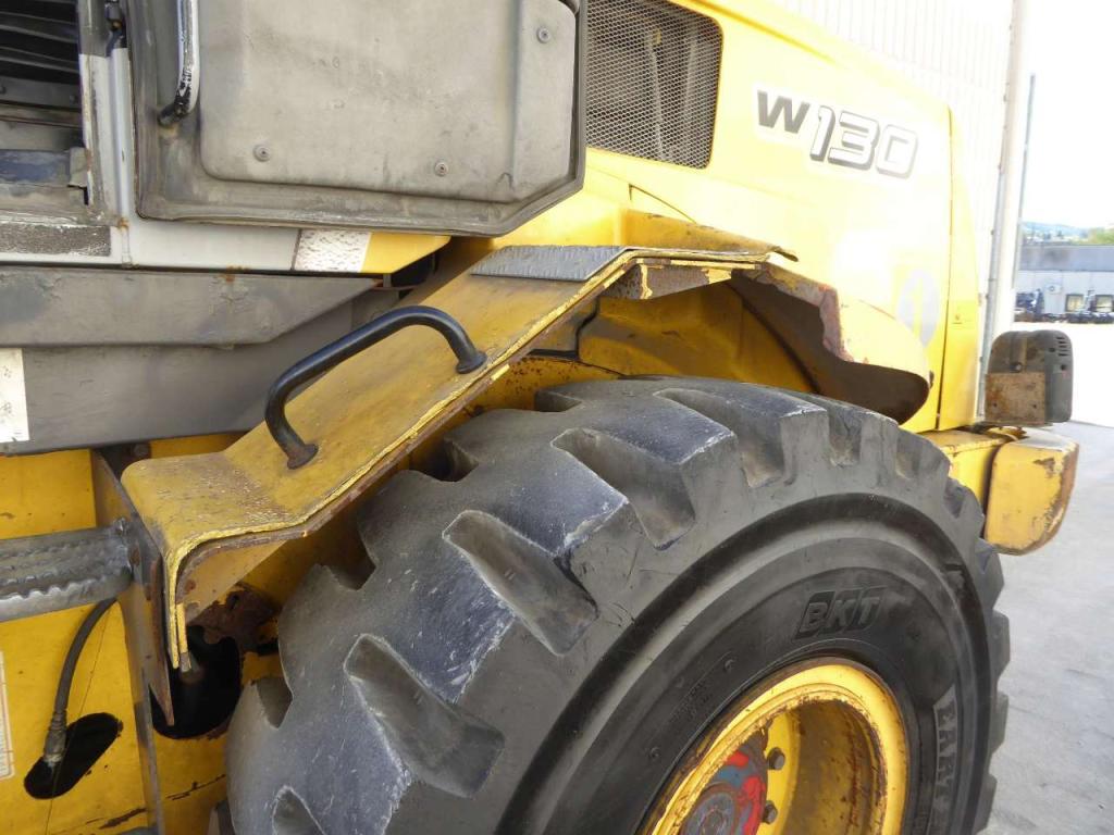 New Holland W130 Foto 15