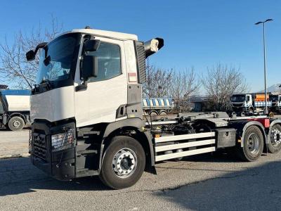 Renault C430 6X2 vendida por Massucco T. Srl