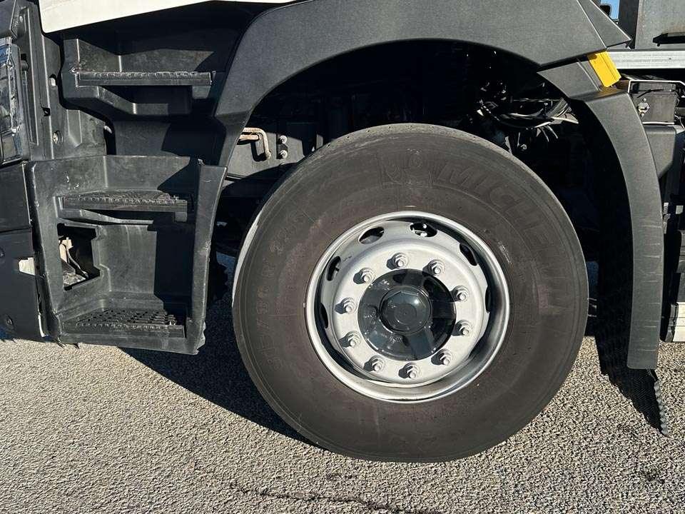 Renault C430 6X2 Foto 4
