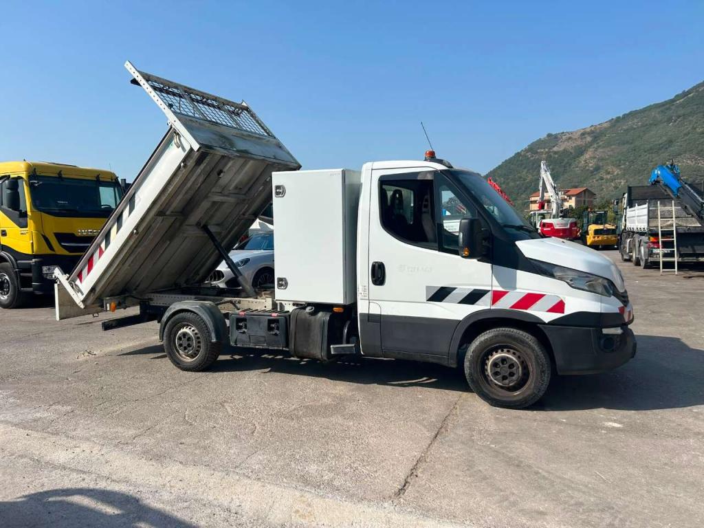 Iveco DAILY 35-120 Foto 10