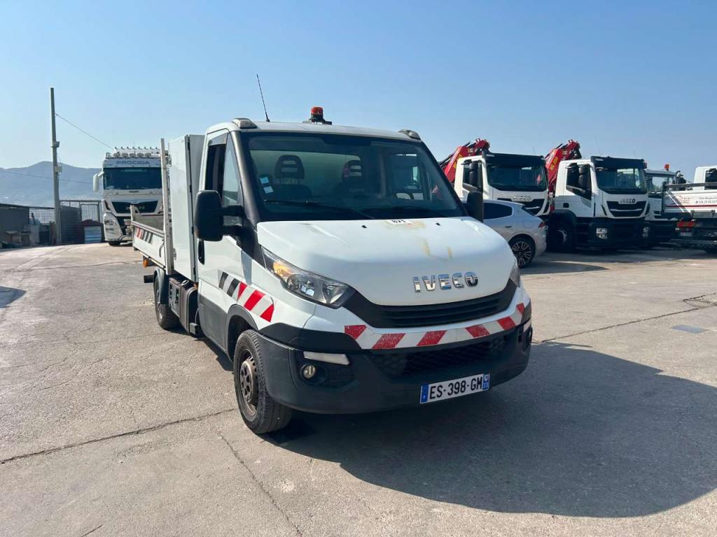 Iveco DAILY 35-120 Foto 23
