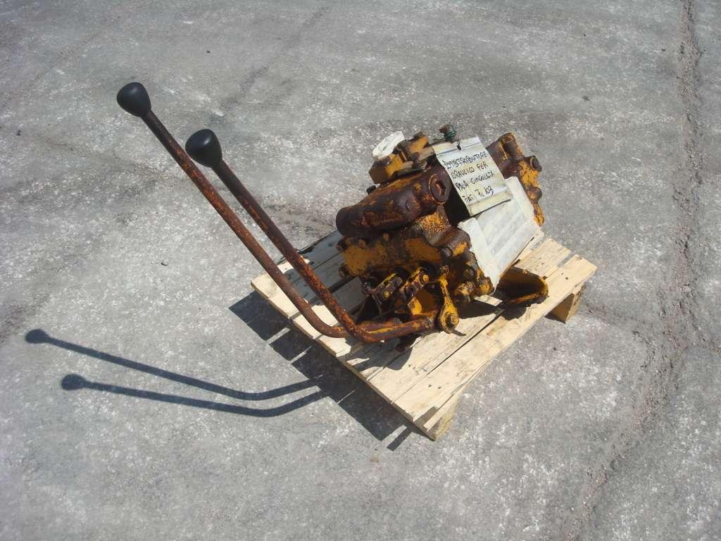 Distribuidor hidraulico para Fiat Allis FL10B Foto 4