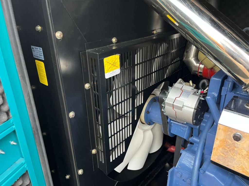 Giga Power 375 kVA LT-W300GF silent generator set Foto 6
