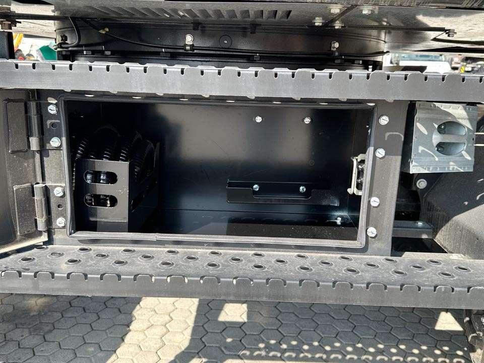 Hitachi ZX220W-7 Foto 11