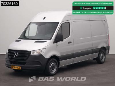 Mercedes-Benz Sprinter 215 CDI Automaat 150pk L2H2 MBUX Camera Airco Parkeersensoren CarPlay Euro6 L2 Airco vendida por BAS World B.V.