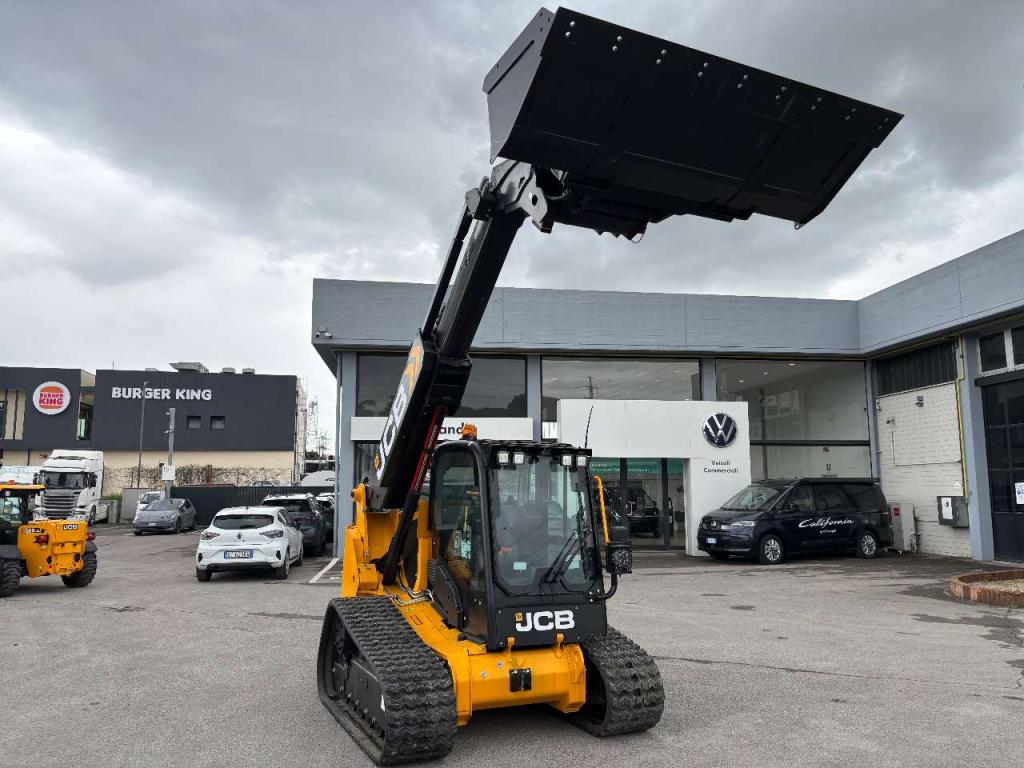 JCB Teleskid 3TS-8T Foto 1
