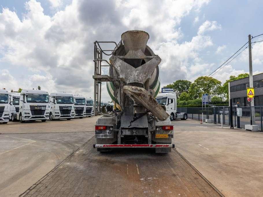 Volvo FM 370 - LIEBHERR 10m3 Foto 4
