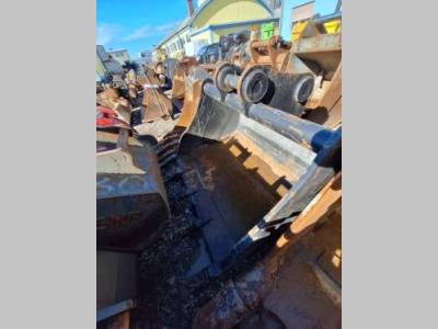 1550 mm UNI80 for 20 ton excavators Cucharón excavador vendida por Balavto
