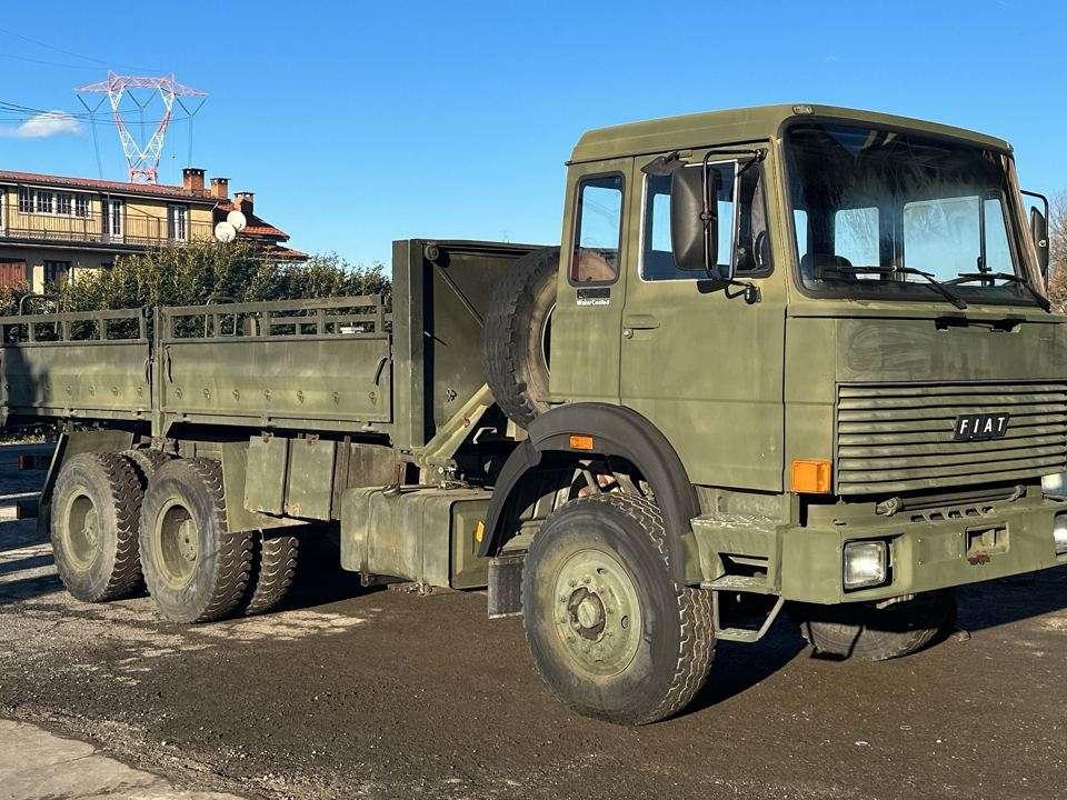 Iveco 260-35 6x4 Foto 17
