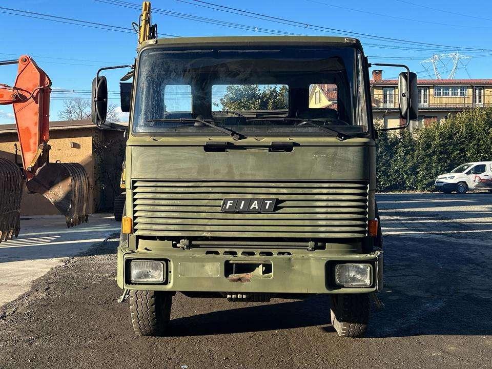Iveco 260-35 6x4 Foto 18
