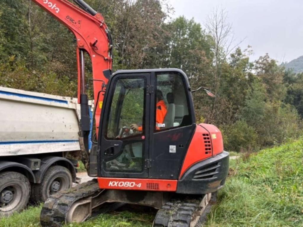 Kubota KX080-4 Foto 1
