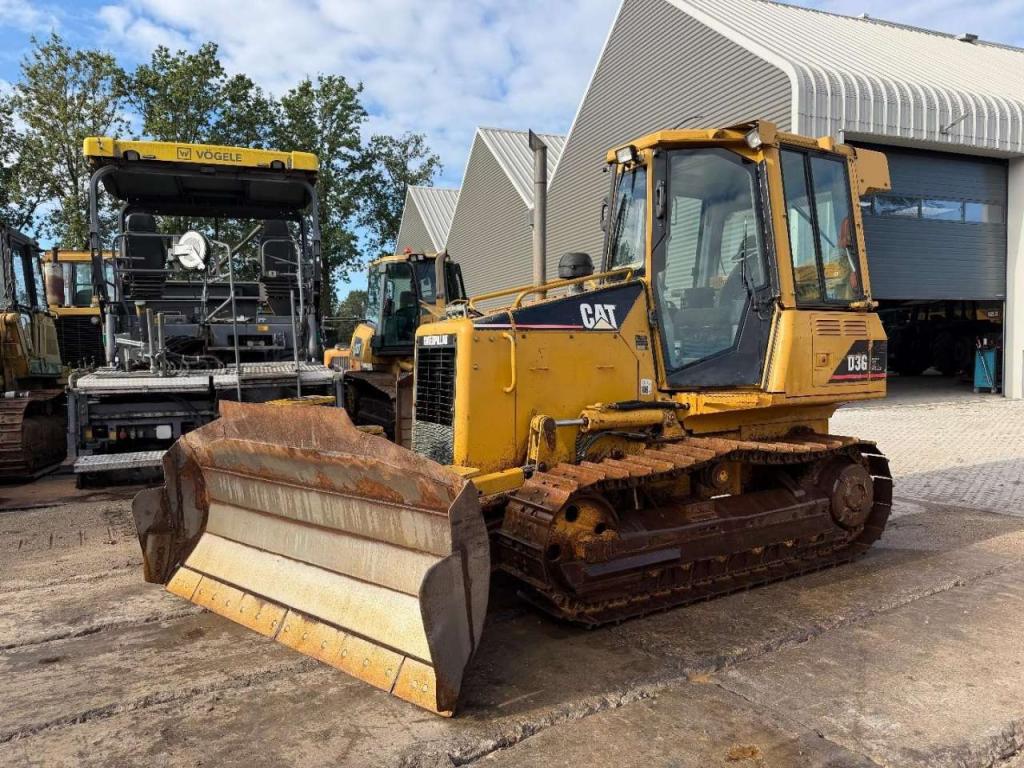 Caterpillar D3G XL GPS Prepared - Ripper valve Foto 1