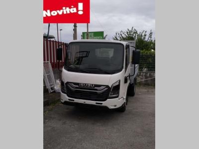 Isuzu M27 NEW GENERATION vendida por Procida Macchine S.r.l.