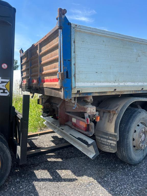 Iveco 240 36 Foto 6
