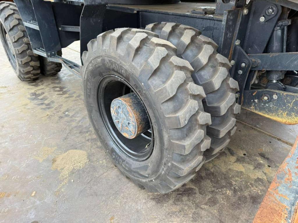 Komatsu PW180-11 Foto 12